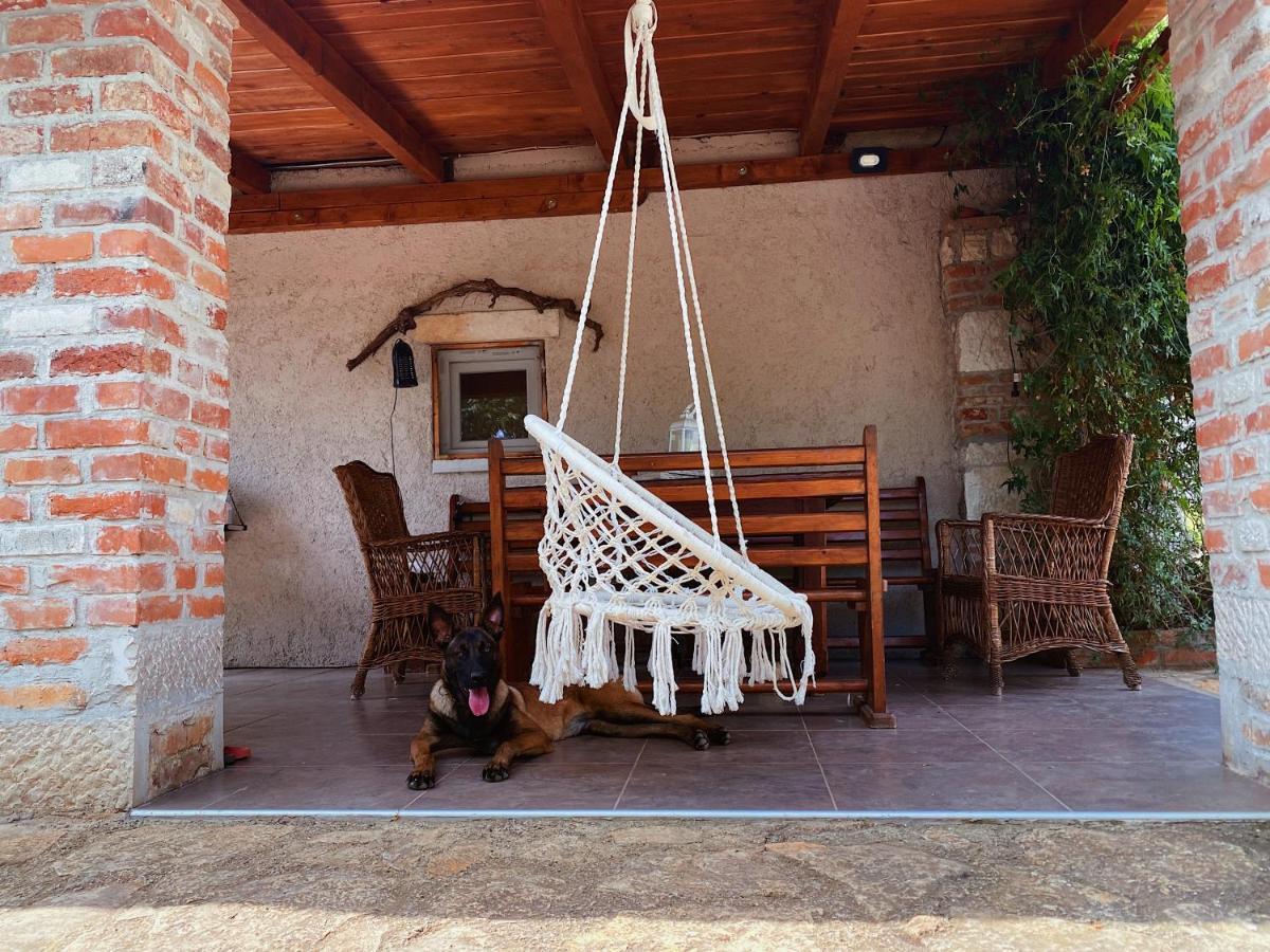 Bokalu With Private Pool Apartment Porec Luaran gambar